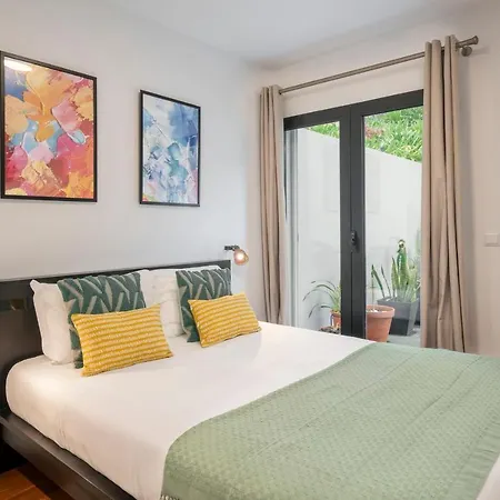 Barreiros Ii By An Island Apartment