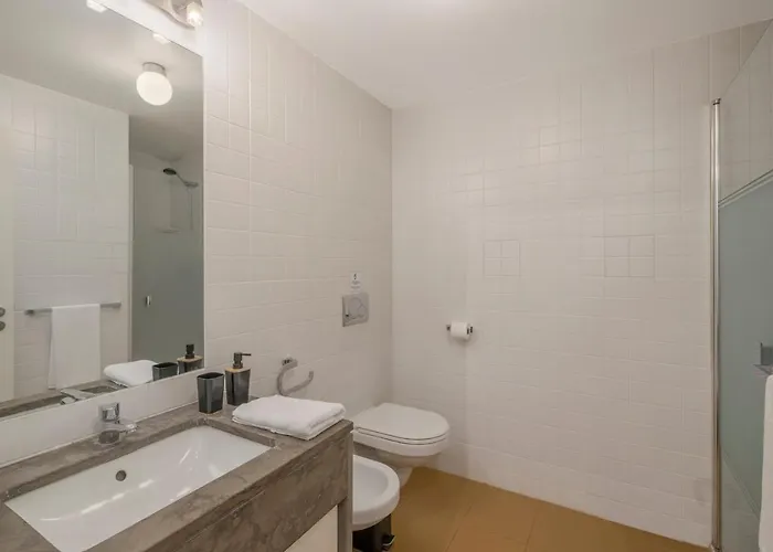 Barreiros Ii By An Island פונשל